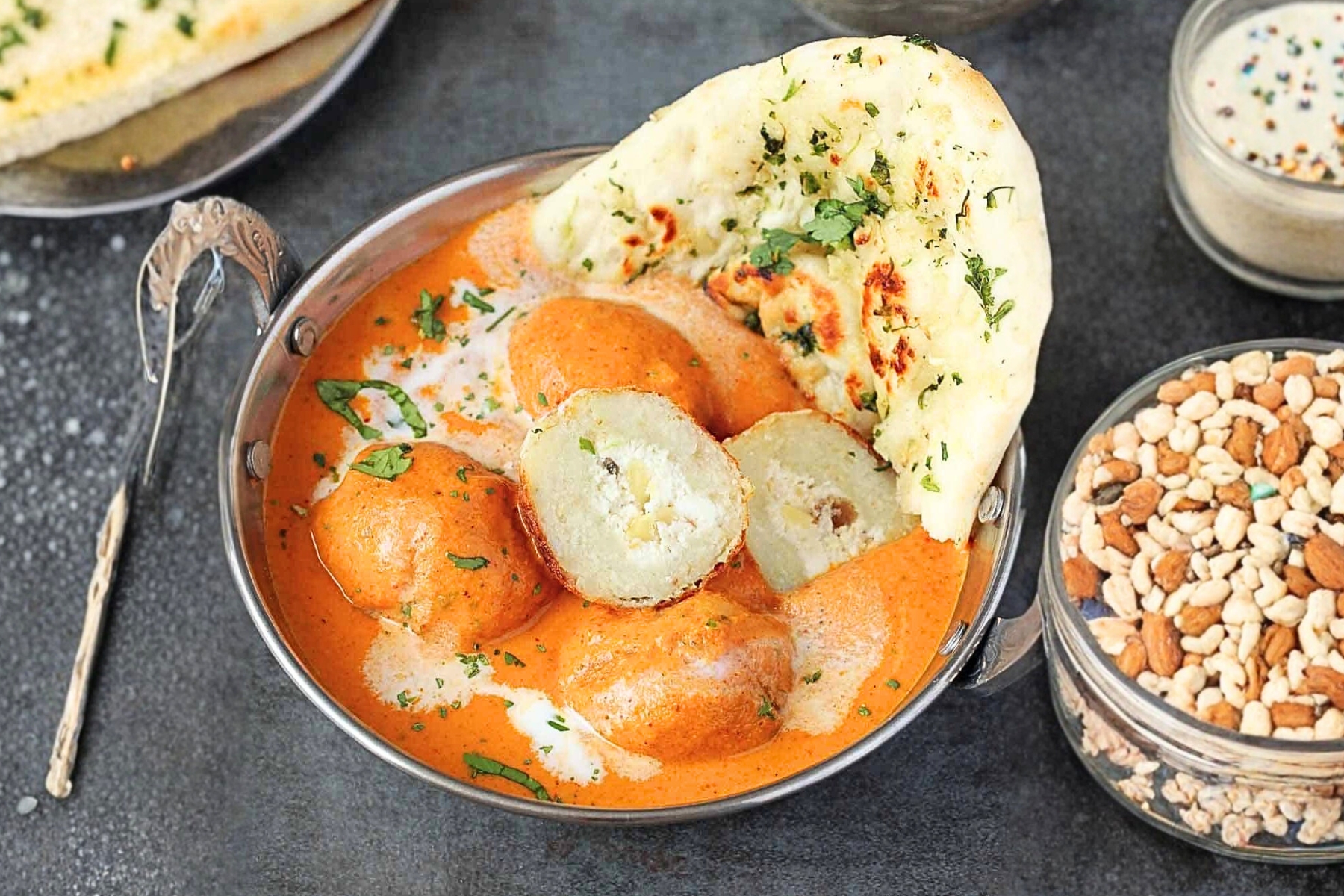 Malai Kofta With ButterNaan (2Pcs)
